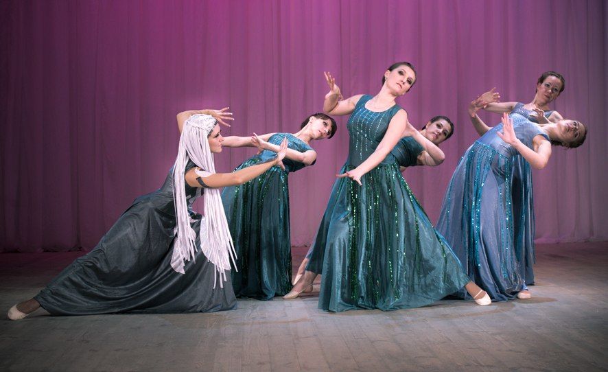 Наши в Питере "Гелла" заняла два места на международном конкурсе "Пари-Grand"